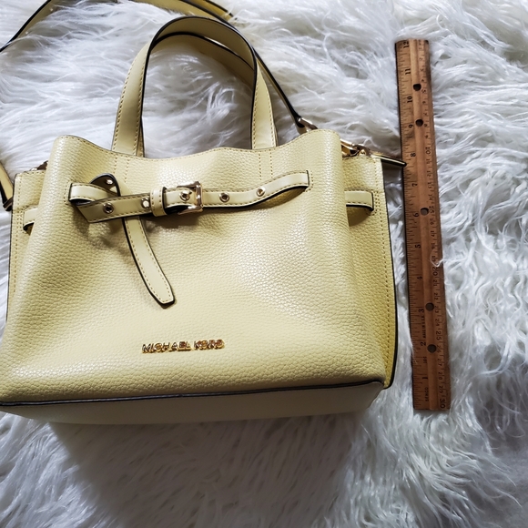 Michael Kors Yellow Crossbody Bag - Picture 4 of 7